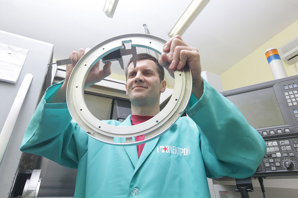 НИПК Электрон производство