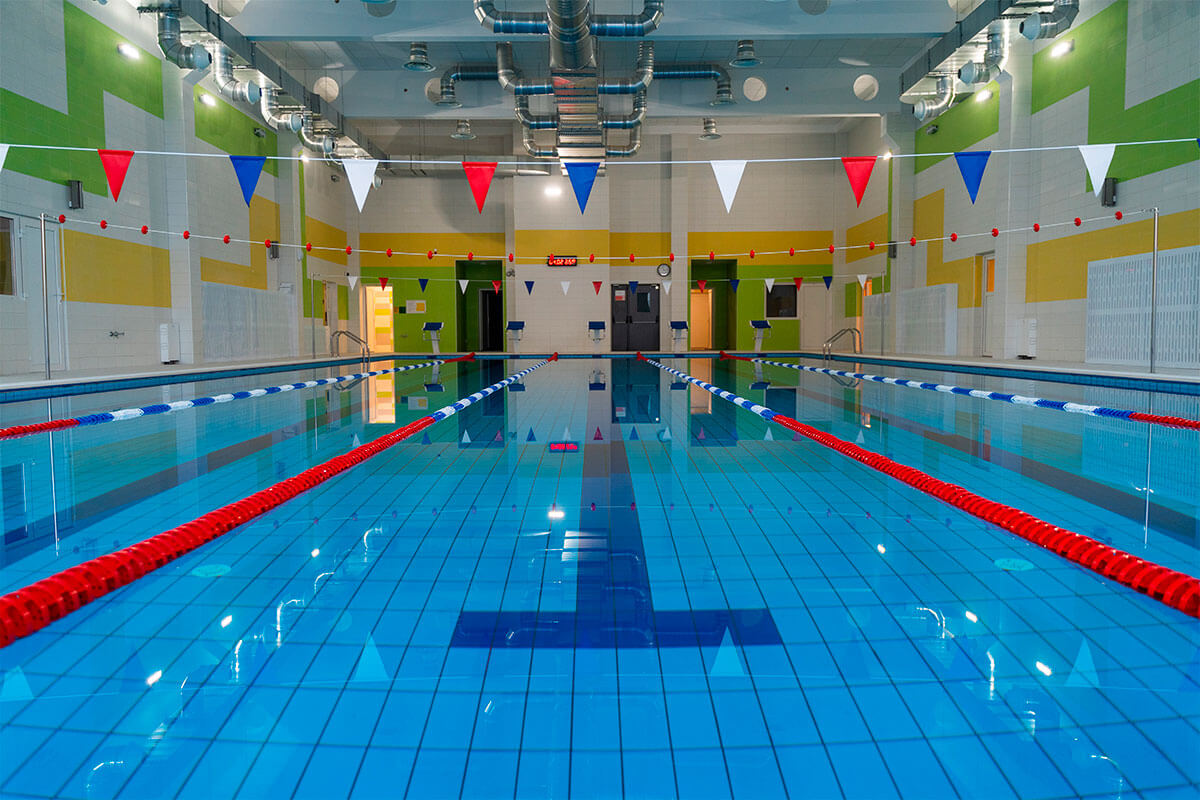 Образцовый квартал бассейн